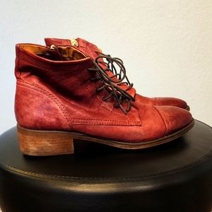 Comfortiva Cordia SZ 42 USA 10